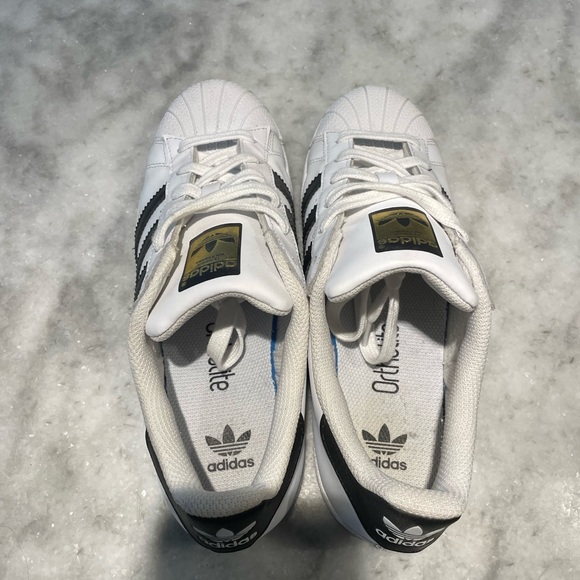 Adidas sneakers - Picture 3 of 4